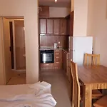 شقة Golden Sea View بوموري