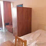 Golden Sea View بوموري