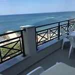 Golden Sea View شقة