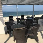 Golden Sea View شقة بوموري