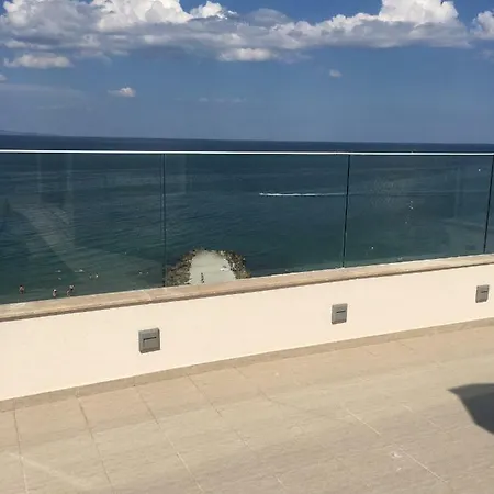 Apartamento Golden Sea View