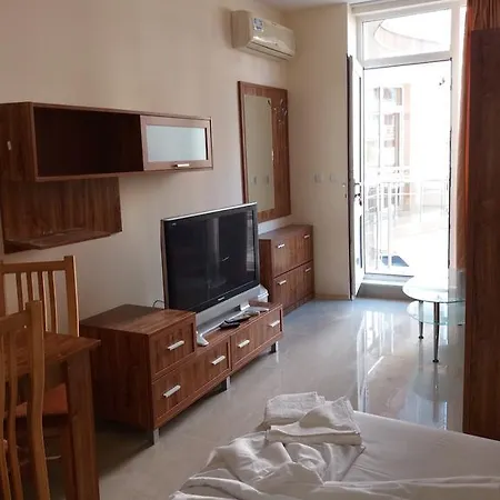 Golden Sea View * Pomorie