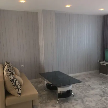 Golden Sea View Apartment Pomorie