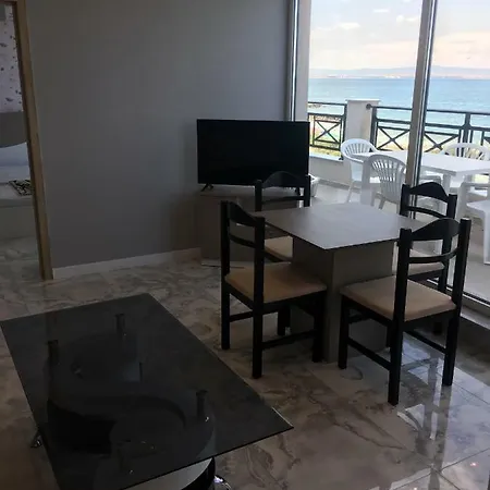 Appartement Golden Sea View