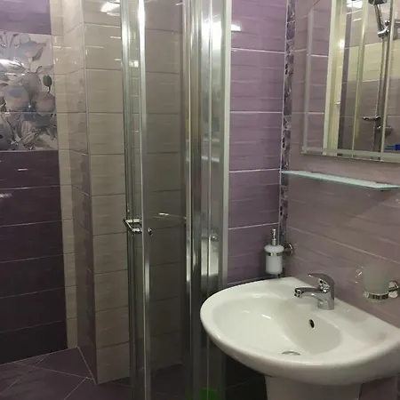 Golden Sea View Apartment *