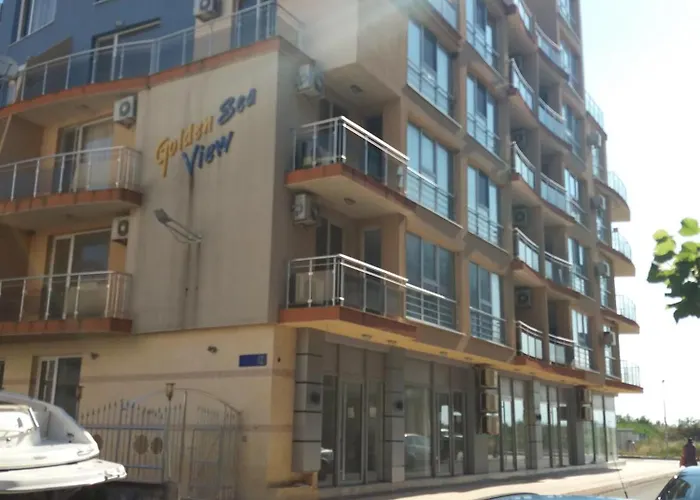 Апартамент Golden Sea View Поморие