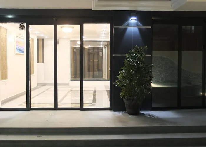 Golden Sea View Πομόριε