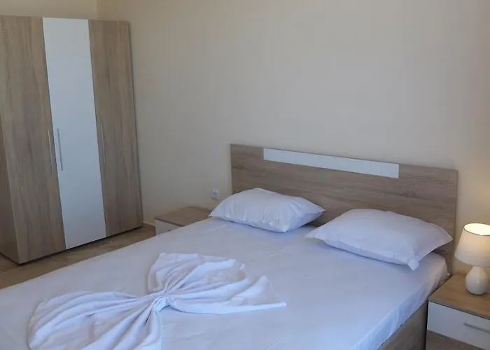 Golden Sea View Поморие