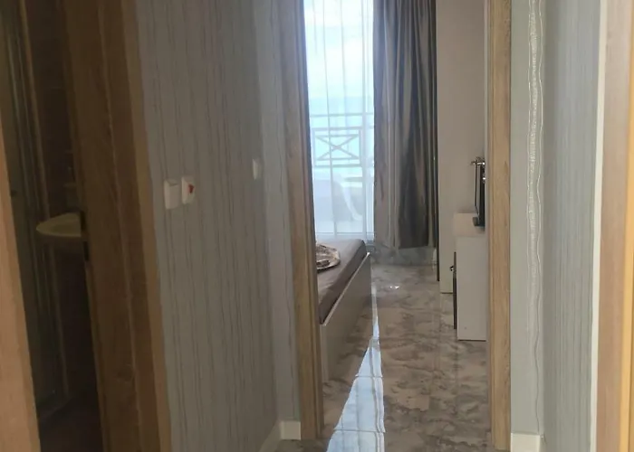 Golden Sea View Διαμέρισμα