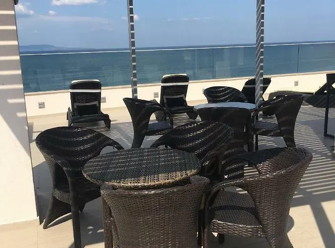 Golden Sea View Διαμέρισμα Πομόριε